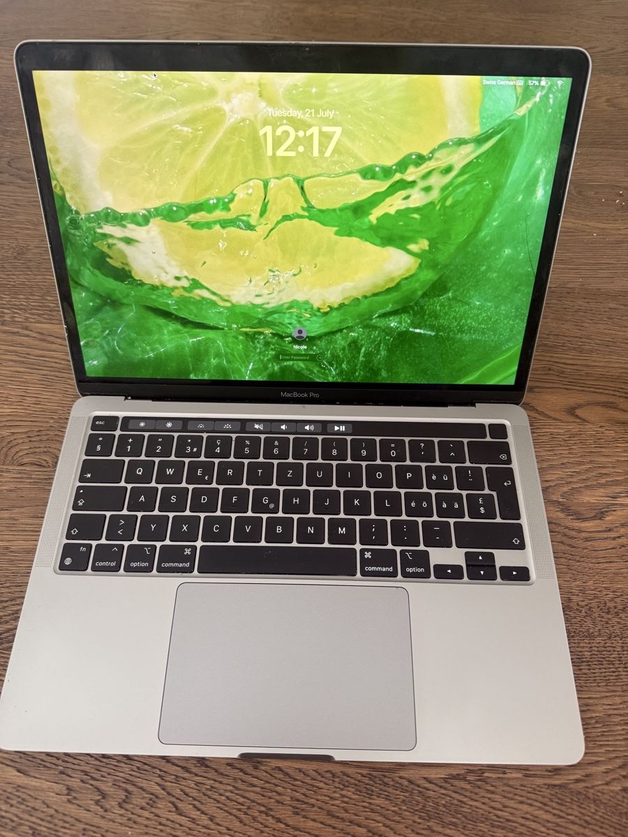 Apple Notebook: Macbook Pro M1 (2020) - 256GB – Usato da Zürich venduto da Walthernicole 1