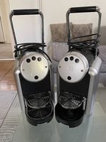 Zwei Nespresso Zenius Kaffemaschine