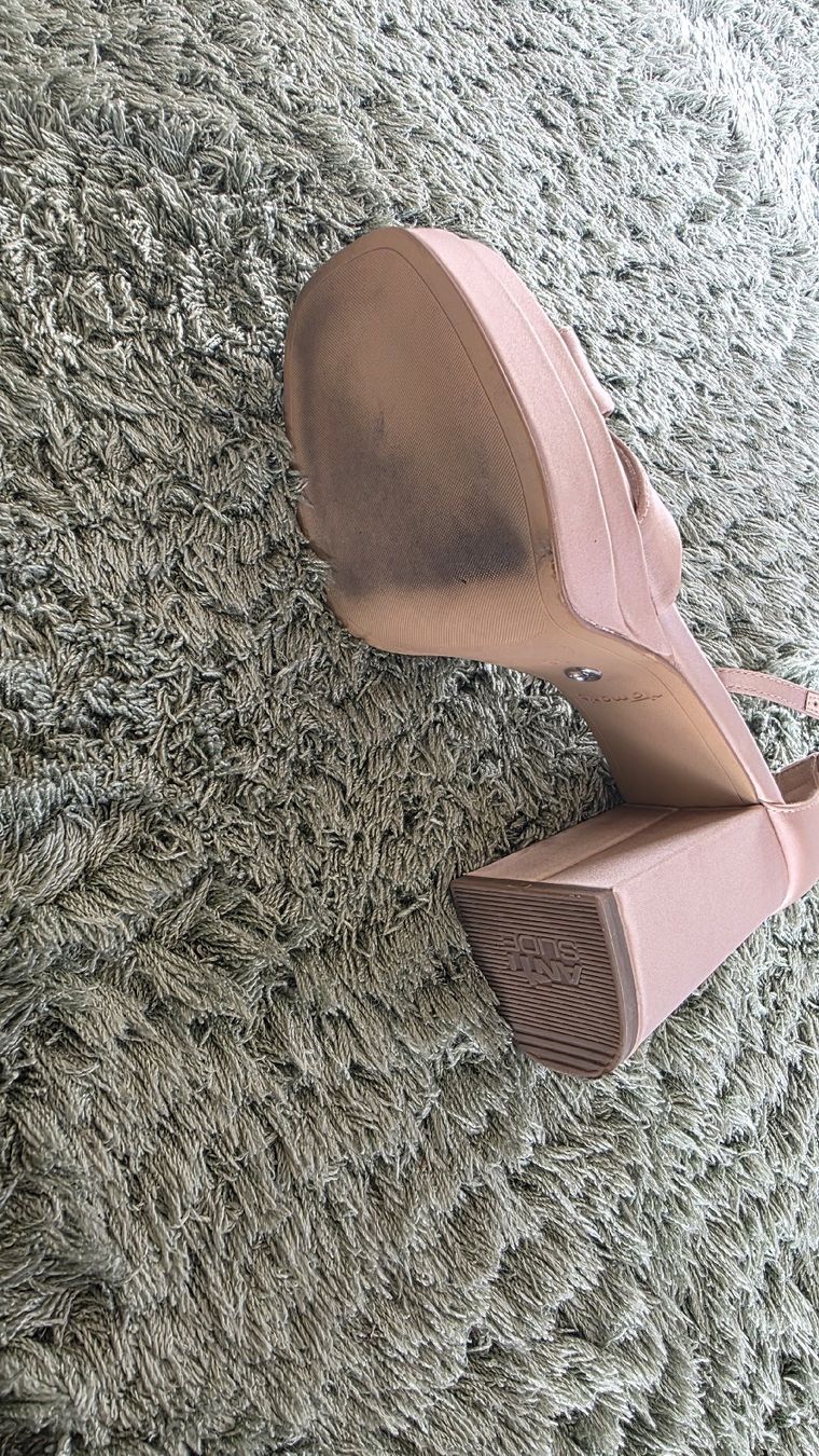 Tamaris Scarpe da donna: Sandalen Tamaris wie neu – Usato da Hunzenschwil venduto da Ananas132 2
