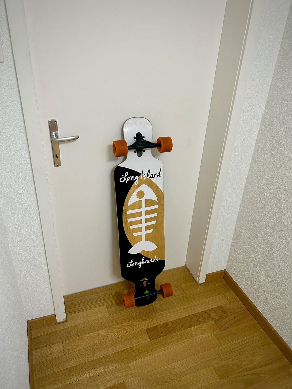 Skateboards: Longboard Long Island MB121-BONE – Gebraucht aus Thun von memorynotfound 1