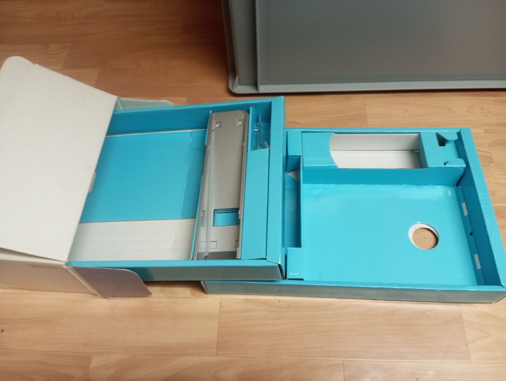 Nintendo Console: Boîte vide Wii  – Usato da Cottens FR venduto da magnius01 1
