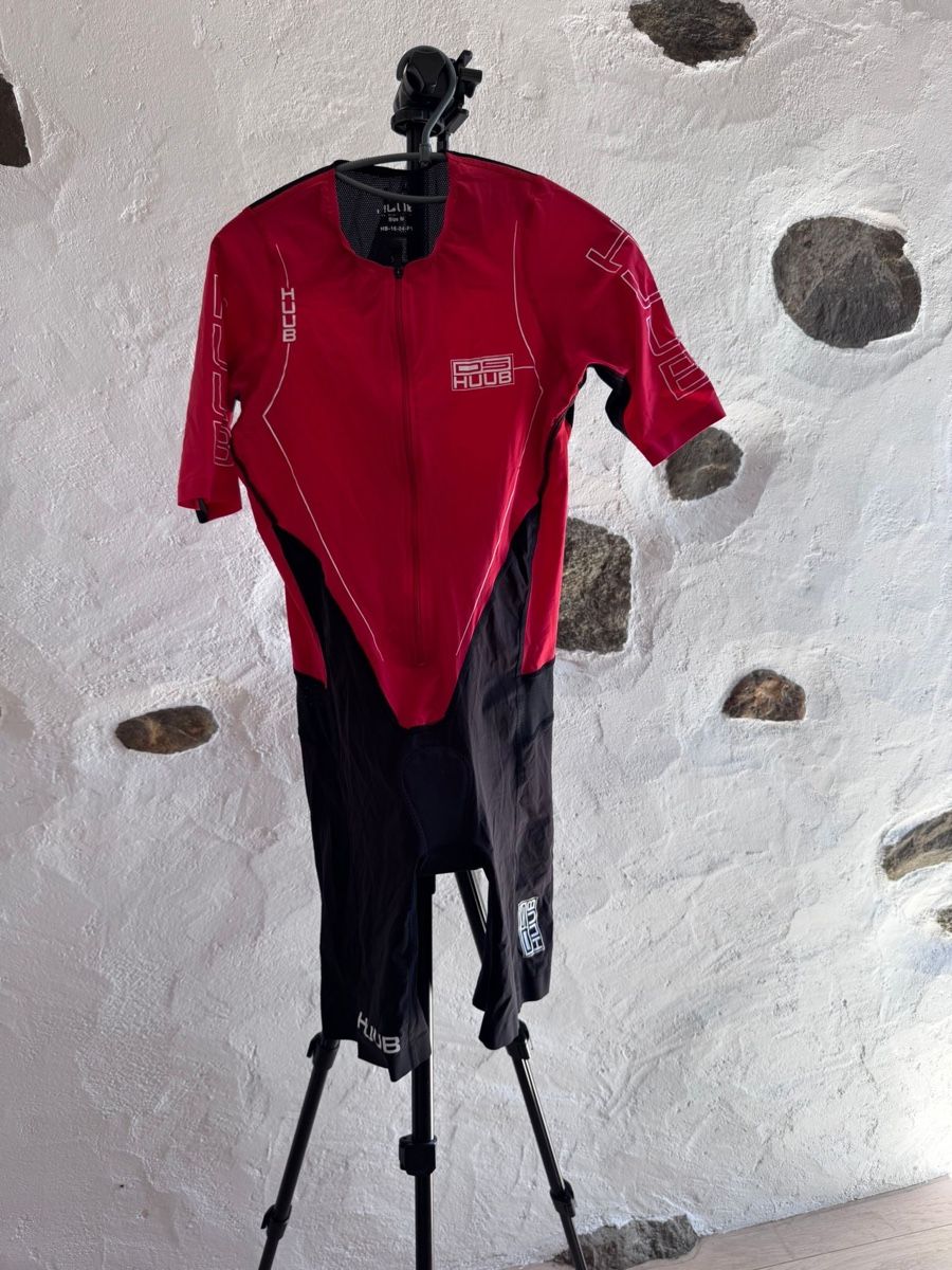Completi: Huub DS Long-Course tri-suit M – Usato da Etoy venduto da mau_677p