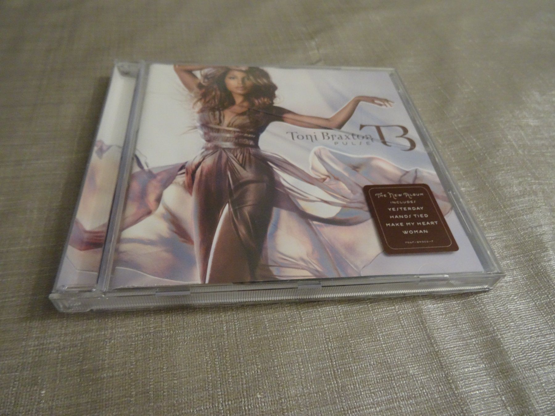 CDs: Toni Braxton - Pulse (CD) – Gebraucht aus Olten von Disc-Ausverkauf