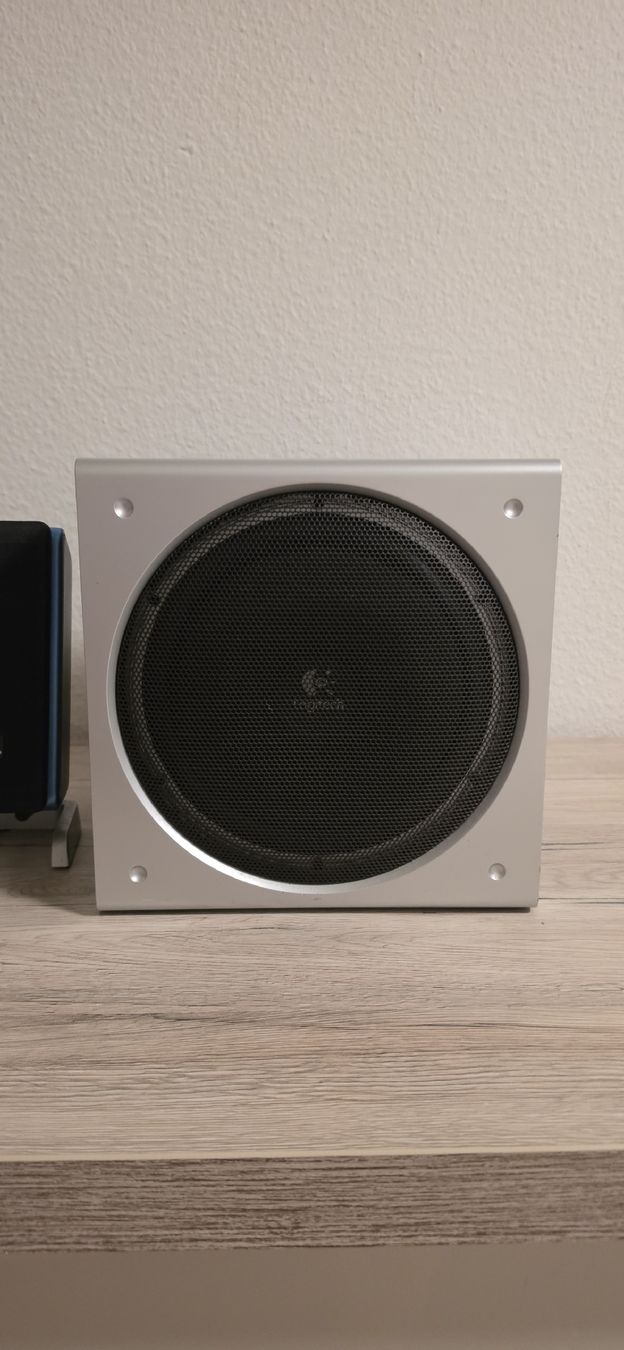 Logitech Lautsprecher: Logitech Z3 Lautsprechersystem – Gebraucht aus Zürich von Abrar123 2