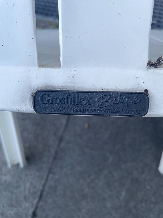 Sedie: 4 Grosfillex Stühle – Usato da St. Gallen venduto da gre_rbv5 1