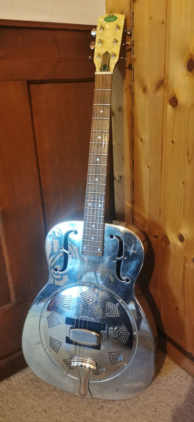 Strumenti musicali: Regal RC-1 Resonator guitar / dobro – Usato da Lajoux JU venduto da romaingogniat