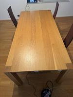 Holztisch / Esstisch