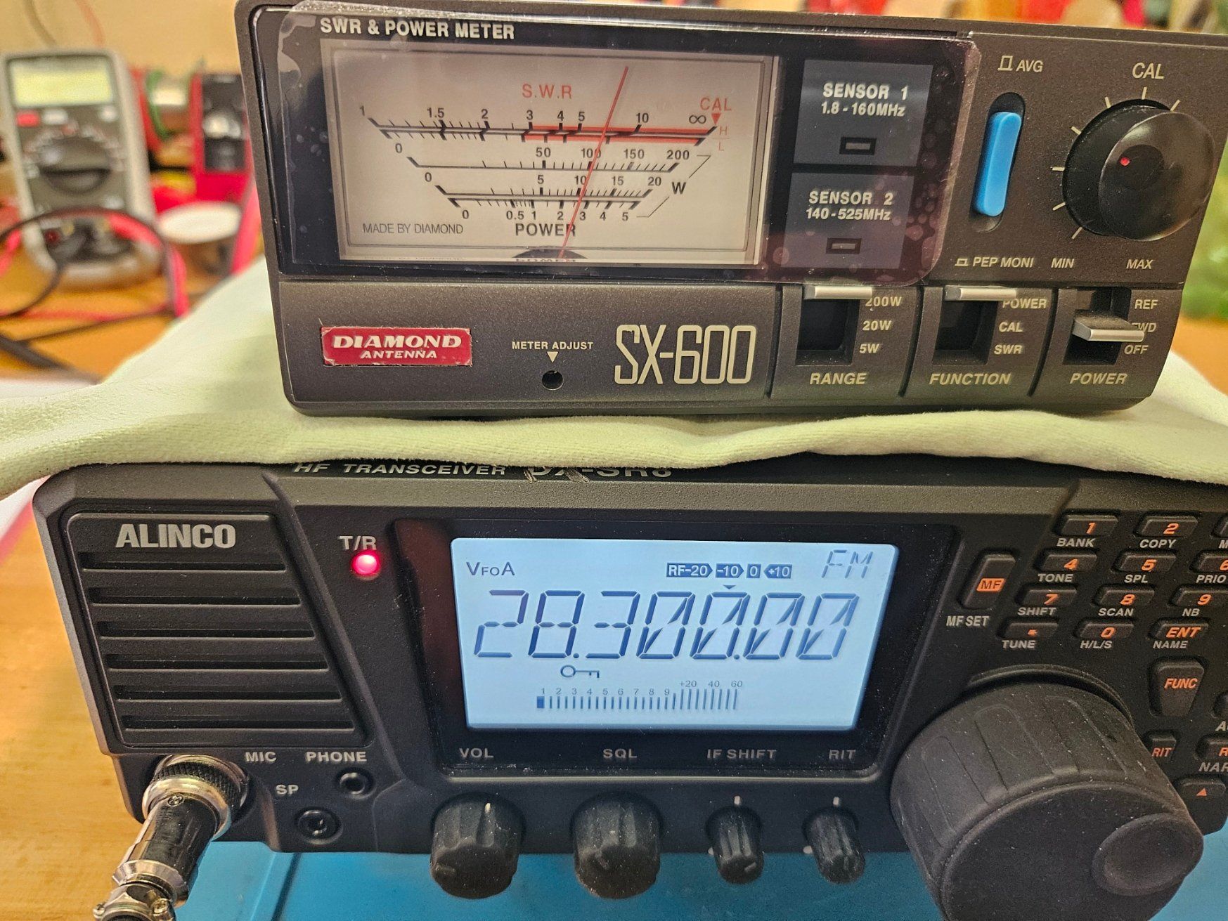 Radiocomunicazione: Amateurtransceiver Alinco DX-SR8E – Usato da Rüeggisberg venduto da Logitech007 2