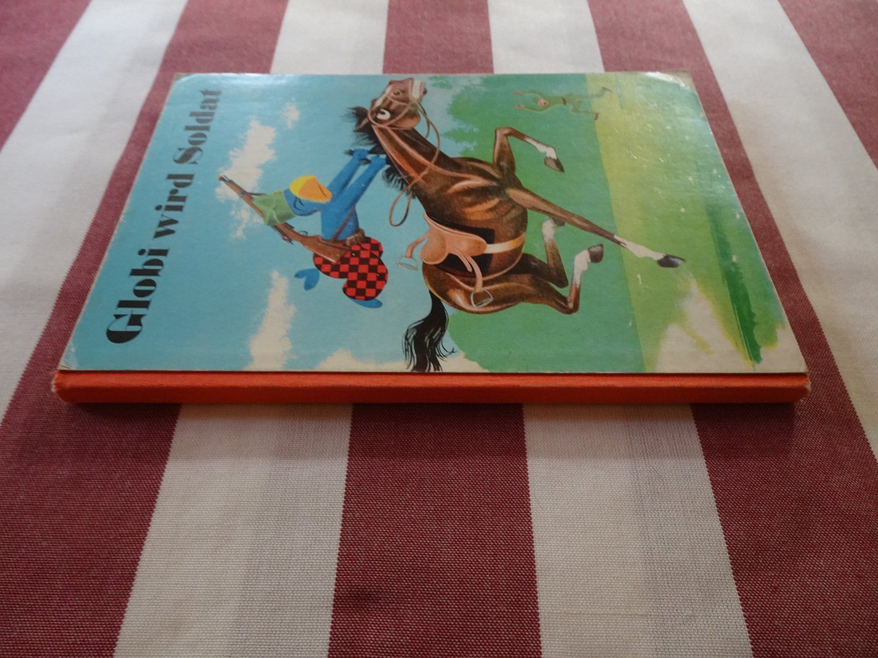 Fumetti: Globi wird Soldat - 7. Auflage von 1972 - G522 – Usato da Küssnacht am Rigi venduto da Bookslove 5