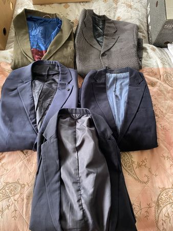 Herren-Sakkos im Paket, diverse Modelle, Grösse M/L