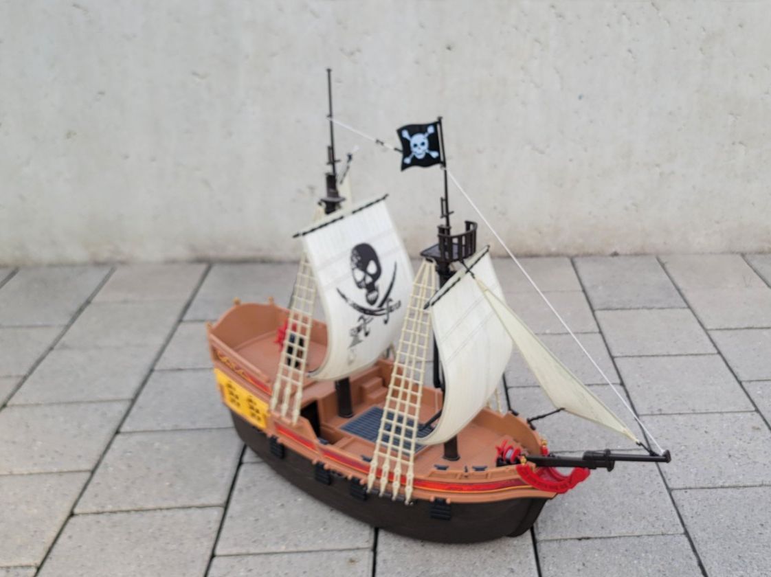 Playmobil Giocattoli: Playmobil Piratenschiff 5135 – Usato da Elgg venduto da Bijoux06