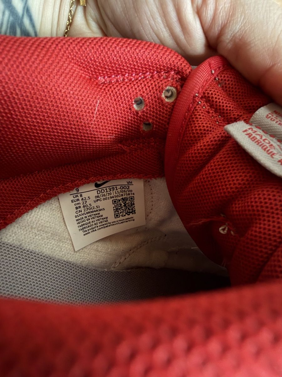 Nike Herrenschuhe: Nike Dunk Low, Grösse 42.5, Rot/Grau, Top Zustand – Gebraucht aus Intschi von sam_t5kc 3