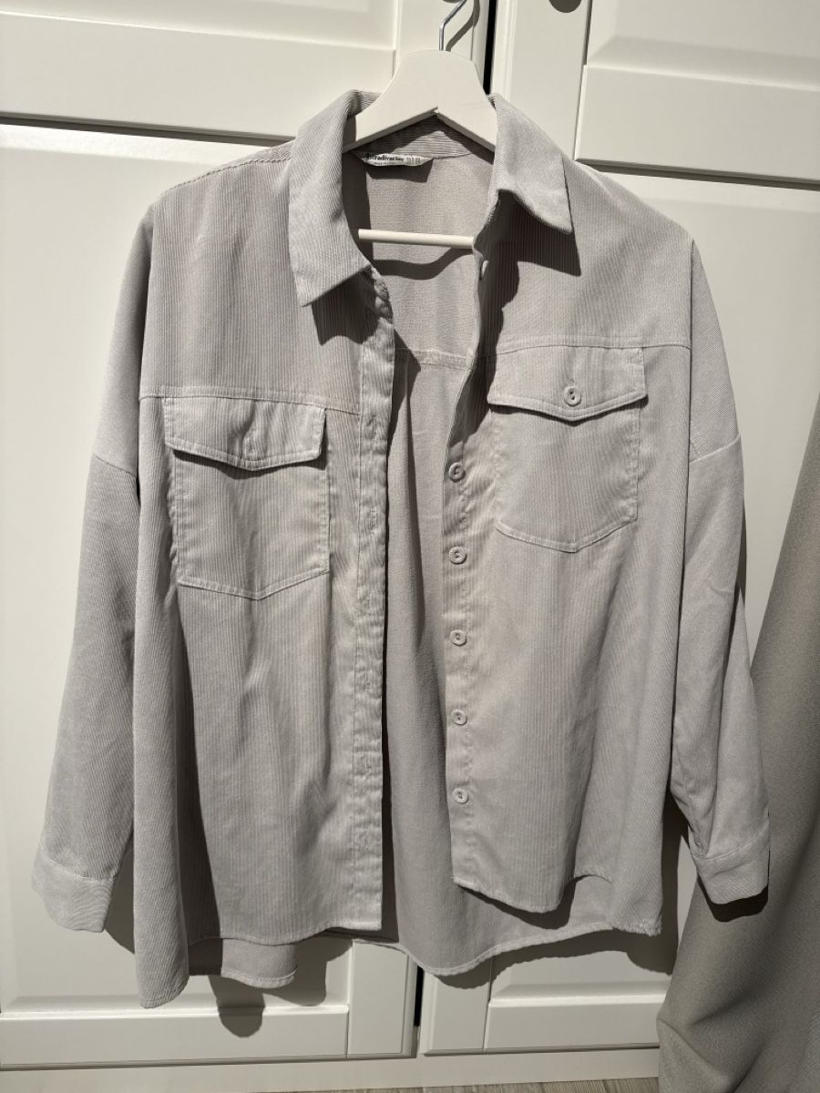 Stradivarius Camicette: Hemd Damen – Usato da Niederlenz venduto da SaraMK6
