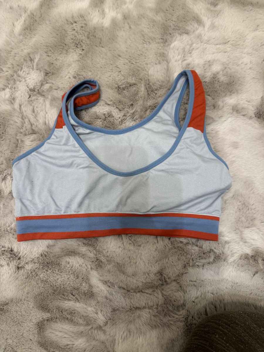 Top: Sport BH Reebok hellblau rot – Nuovo (secondo la descrizione) da Marbach SG venduto da Rob_sta 1