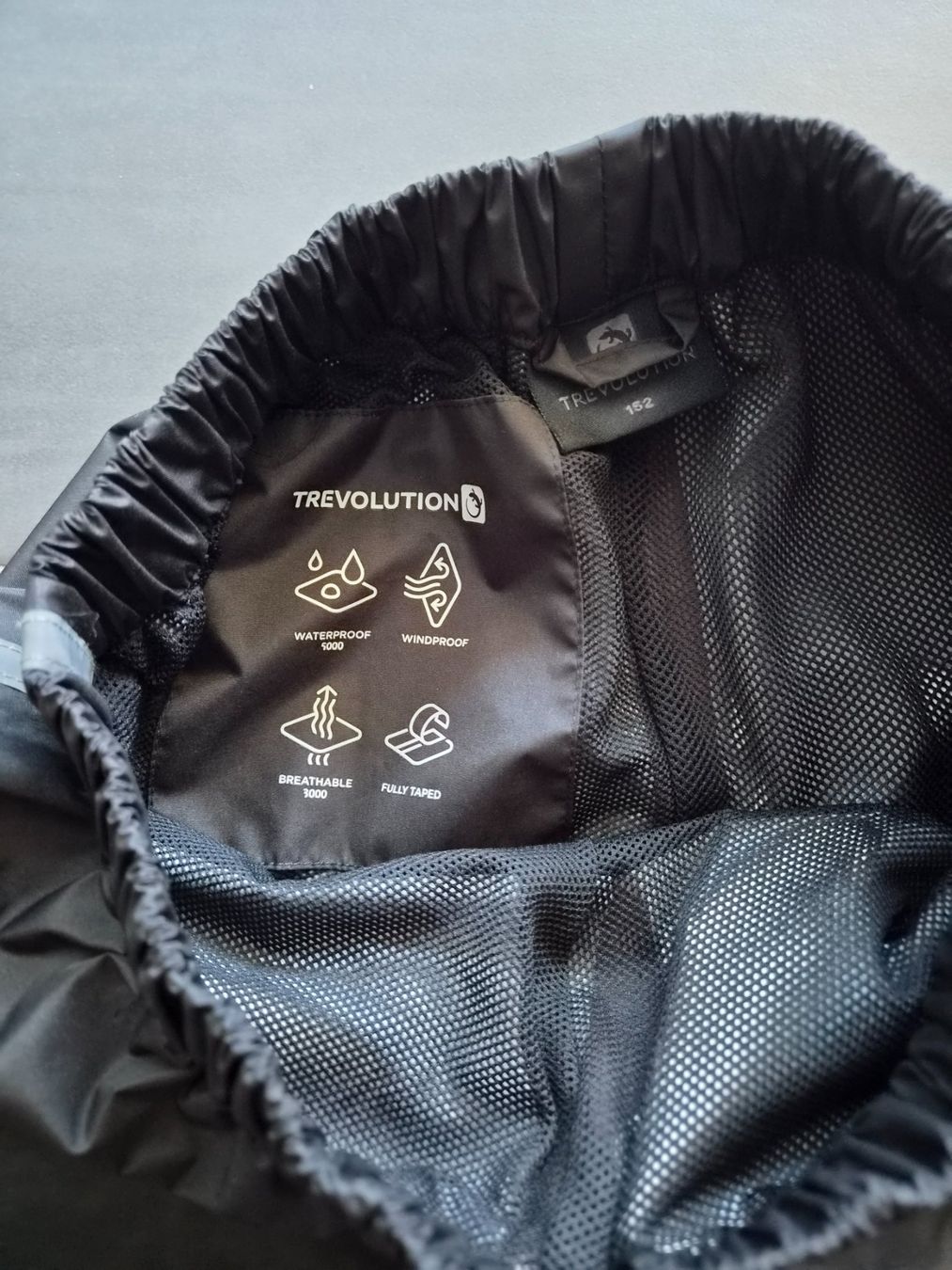 Trevolution Pantaloni: Regenhose Trevolution Grösse 152 – Usato da Bülach venduto da onkyo 1