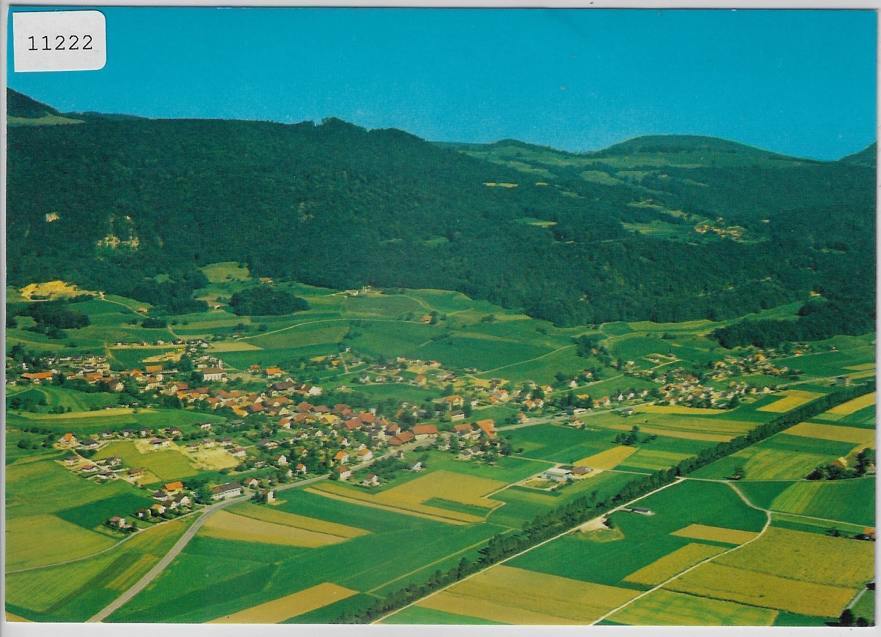 Cartoline postali: Flugaufnahme Laupersdorf SO – Antico da Ettingen venduto da Kartenplanet