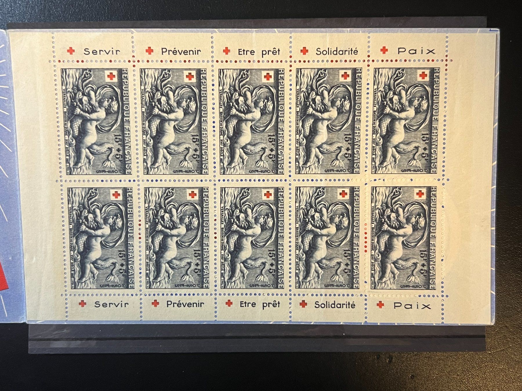 Tous les timbres: () Carnet Croix Rouge 1952 Neuf** – Neuf avec emballage d'origine à Lausanne par ffhoud 1