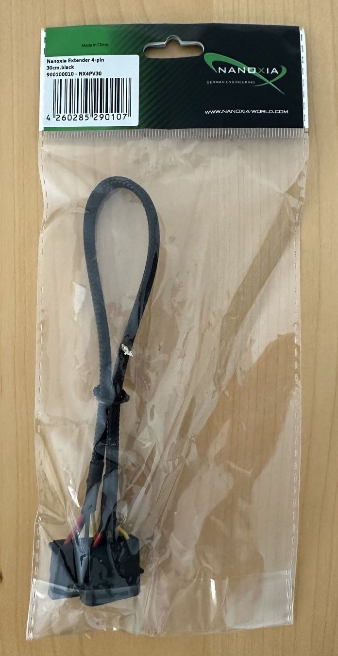 PC: Nanoxia - Diverse Kabel (SATA, Molex) – Nuovo (secondo la descrizione) da Dielsdorf venduto da Empowered 8
