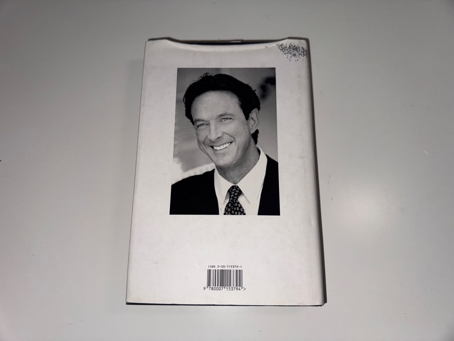 Libri: NOVEL: Michael Crichton, Prey – Usato da Grosswangen venduto da English_books 9