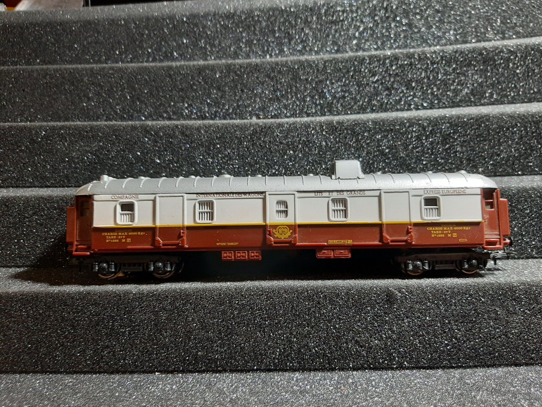 Lima Trains électriques: LIMA PULLMAN FOURGON REF T14 – D'occasion à Avully par RIVALIS