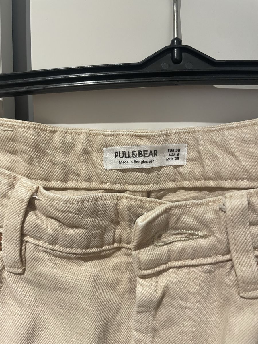 Pull&Bear Jeans: Straight Leg Jeans – Nuovo (secondo la descrizione) da Schüpfen venduto da ani_gj8r 2