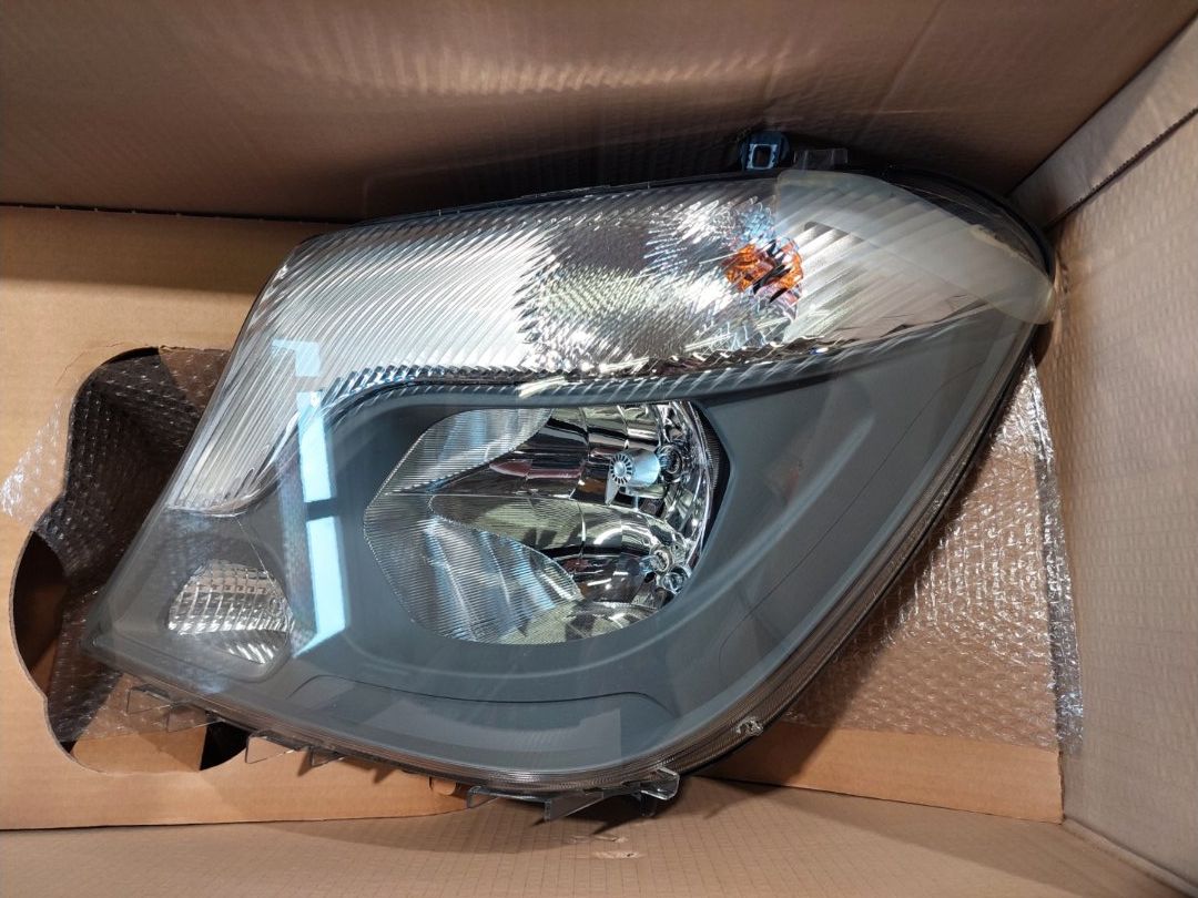 Mercedes-Benz Fari: Scheinwerfer Mercedes-Benz Sprinter – Nuovo e nell'imballaggio originale da Suberg venduto da FribiatWork