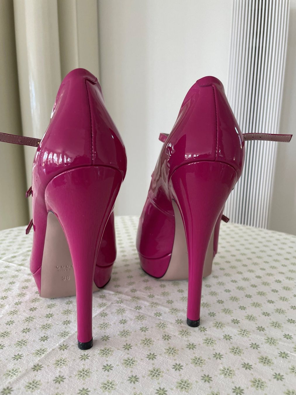 Gucci Scarpe da donna: Gucci High Heels, Grösse 36 – Nuovo (secondo la descrizione) da Meisterschwanden venduto da Taragoa 5