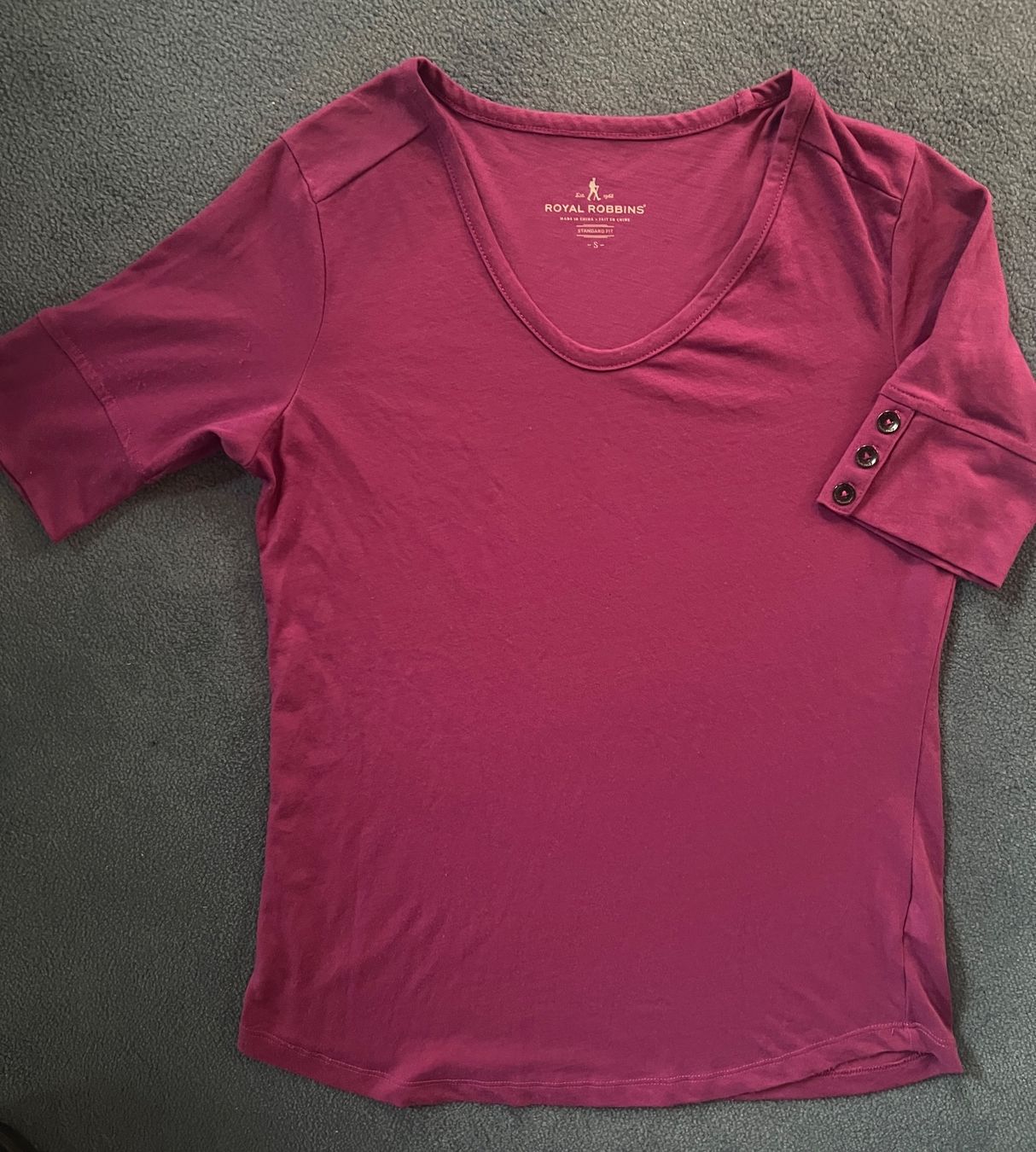 T-shirt: 2 ROYAL ROBBINS Freizeitshirts, pink/grau, Gr. S – Usato da Wiesendangen venduto da Babalegi 1