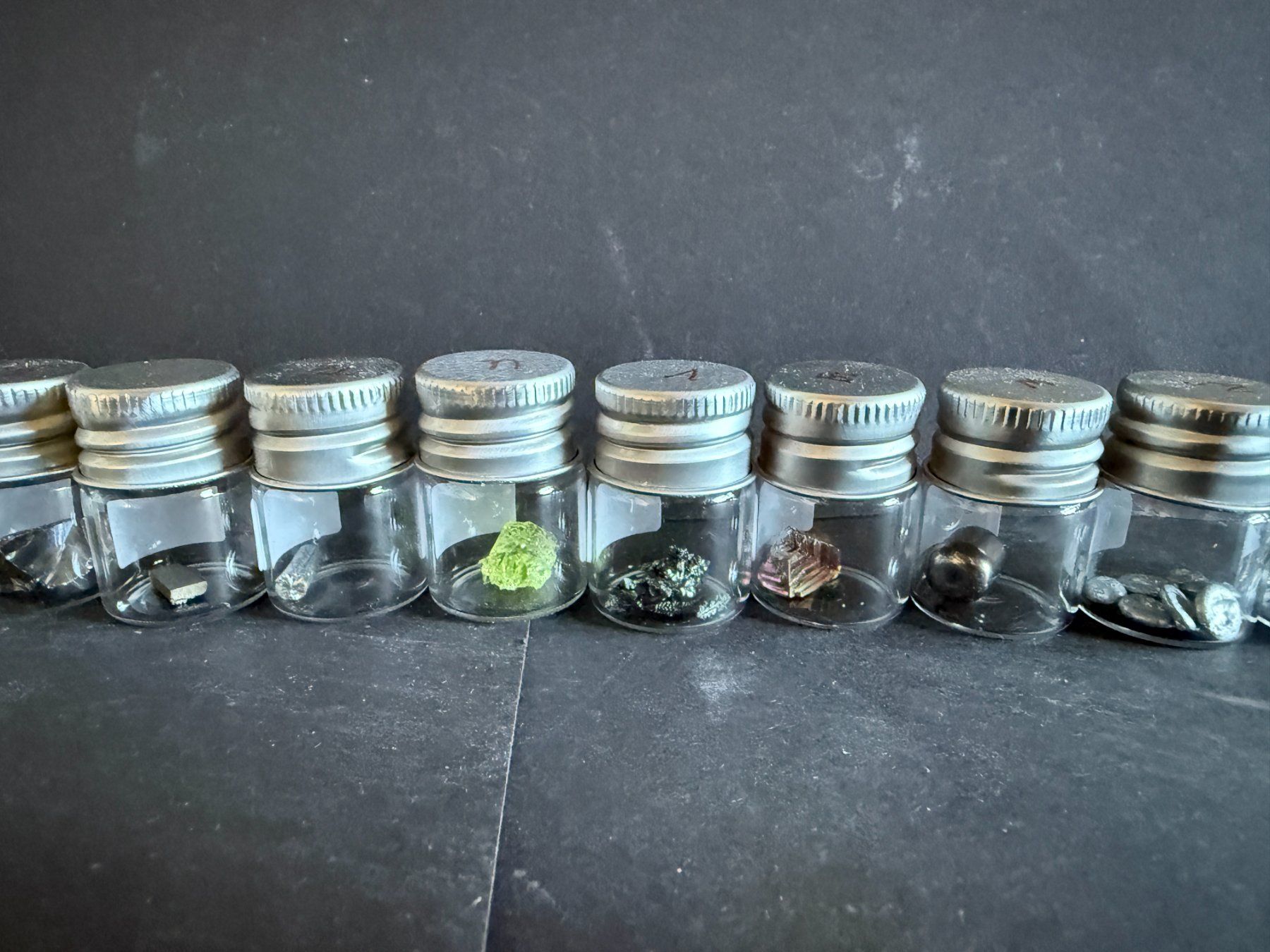 Kit di costruzioni: Elementsammlung 25 chemische Elemente - schöne Stücke! – Nuovo (secondo la descrizione) da Lützelflüh-Goldb venduto da Elementis 6