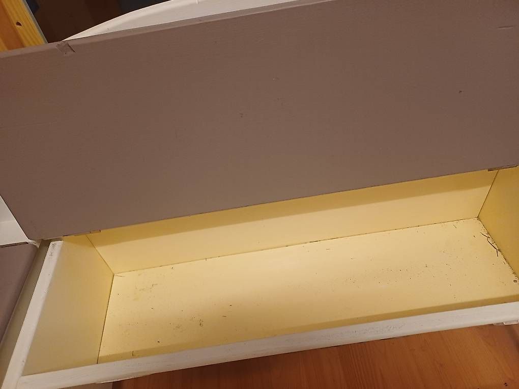 Commodes: Kinder-Kommode mit Stauraum – D'occasion à Roggliswil par trek01 4