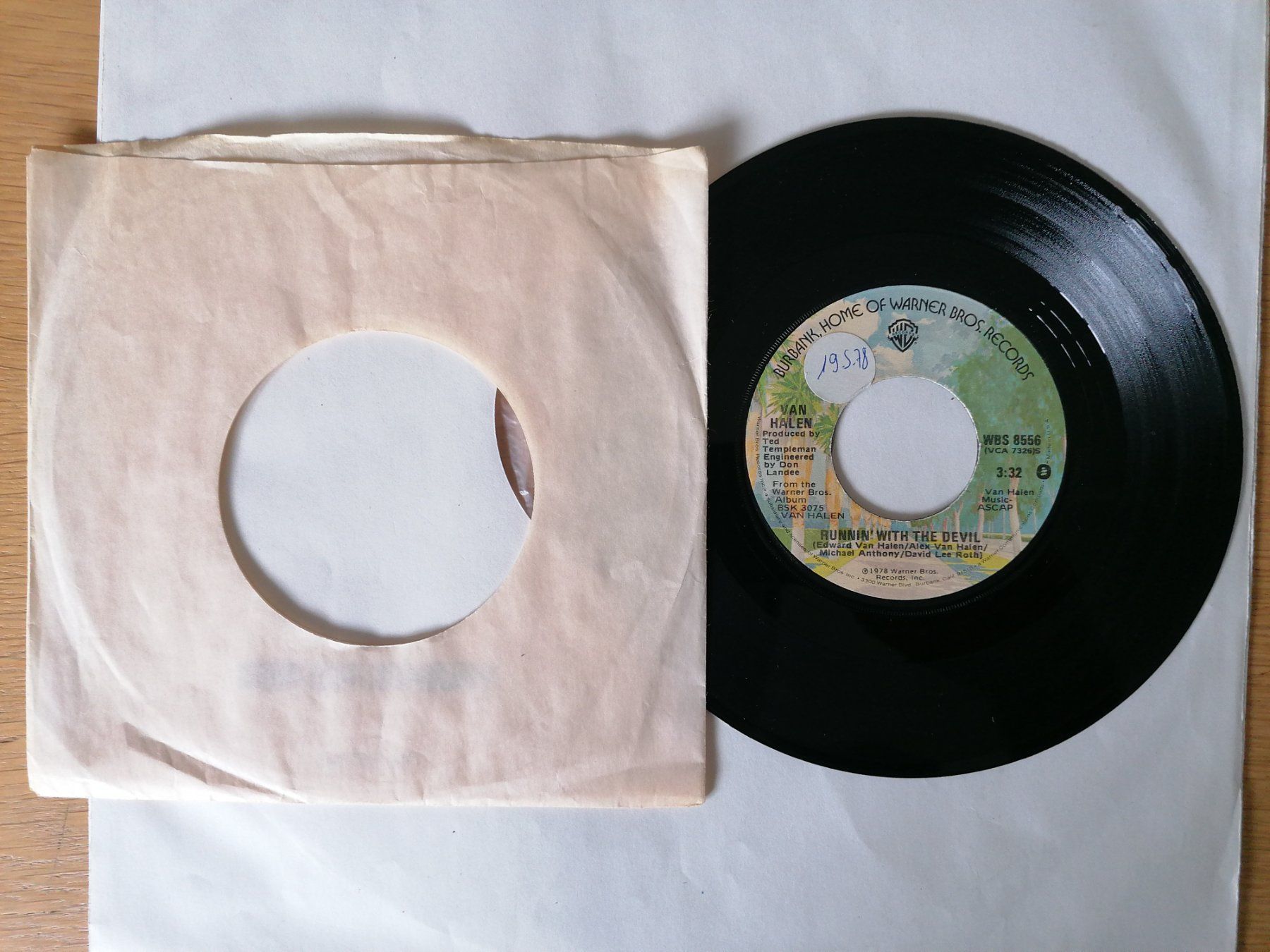 Schallplatten: Van Halen --  Runnin' With The Devil 7" Vinyl Single – Gebraucht aus Beinwil am See von Funkthesizer
