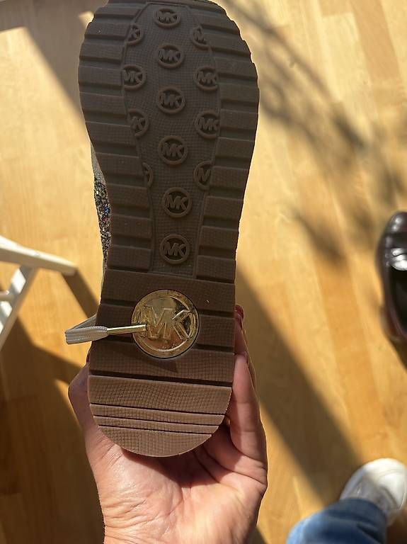 Chaussures femmes: Michael Kors Sneakers  – D'occasion à Chur par Weltanschau 2