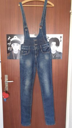 Latzhose, elastisch, enger Sitz, Gr. 34