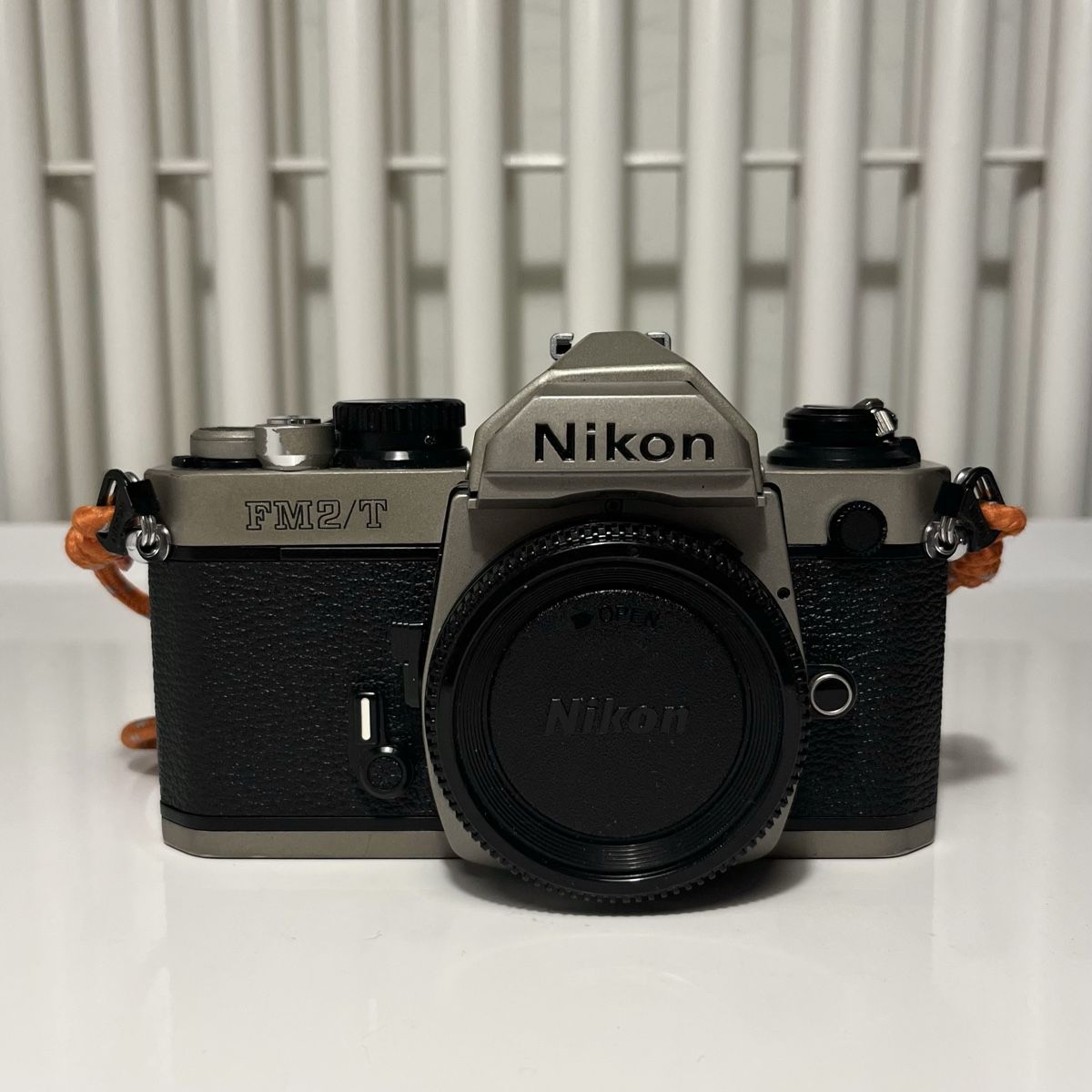 Nikon Kamera: Nikon FM2/T Titan 35mm SLR – Gebraucht aus Oberengstringen von super-soft-focus