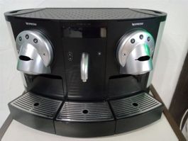 ★ NESPRESSO Gemini  TOP☀SERVICE ++  neue Brühköpfe Gar. 12 M