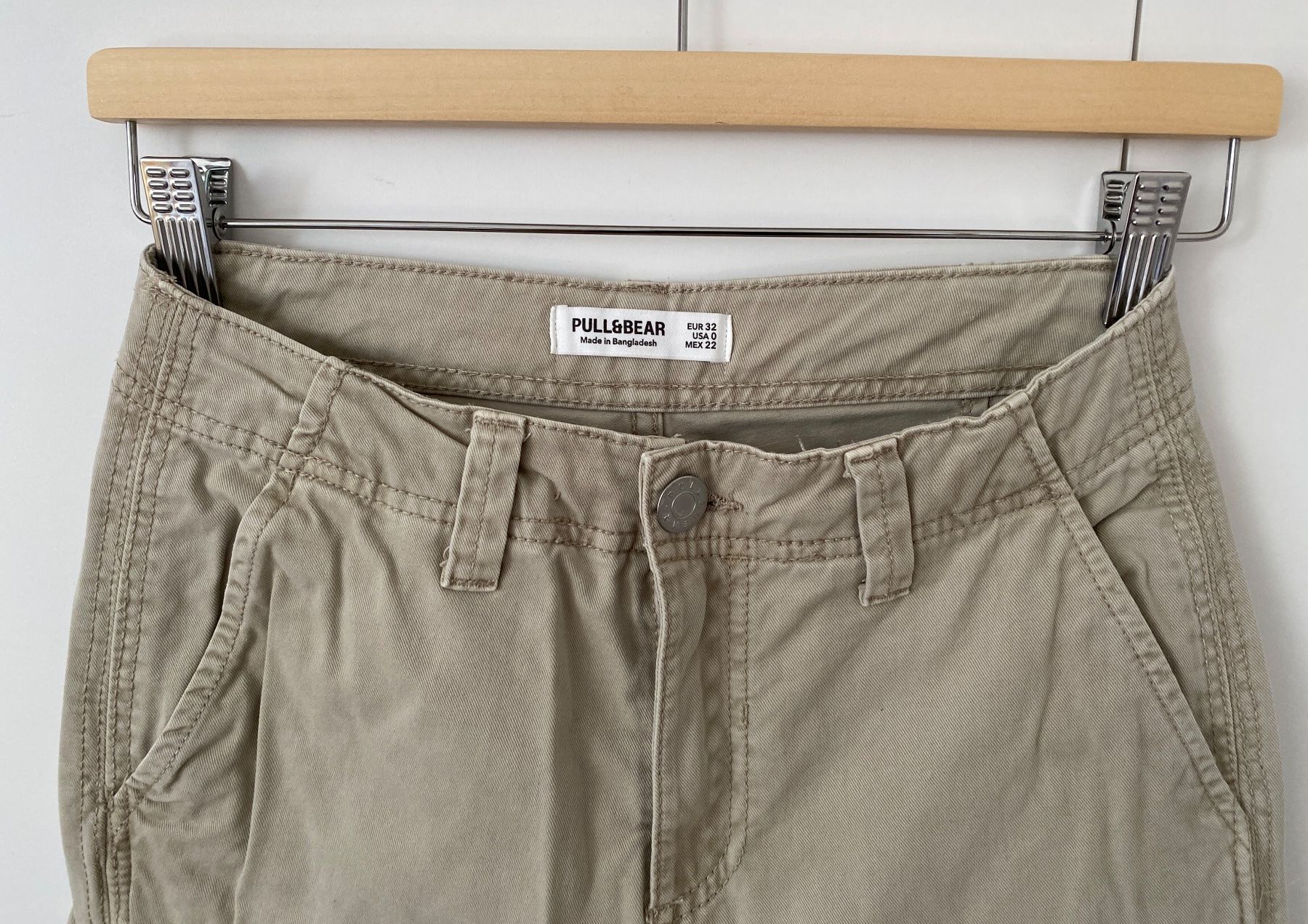 Pull&Bear Pantaloni: Hose Cargohose – Usato da Aarau venduto da Ahoffa 1