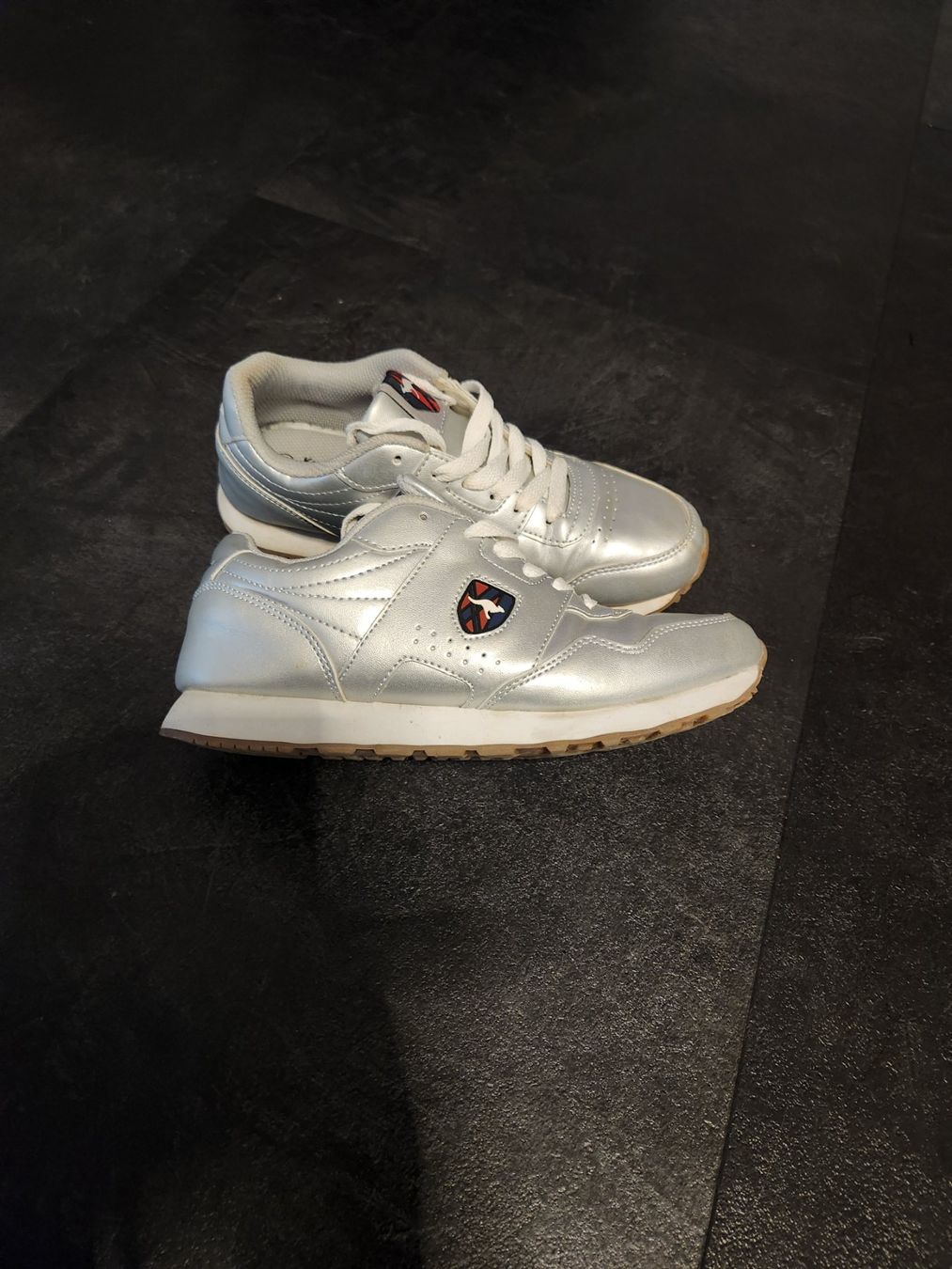Scarpe da donna: KangaROOS Schuhe Gr. 37 Silber – Usato da Oftringen venduto da Leleni 2
