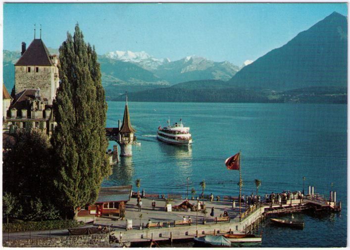 Cartes postales: Oberhofen - Schloss mit Schiff – D'occasion à Binningen par Mountainrider