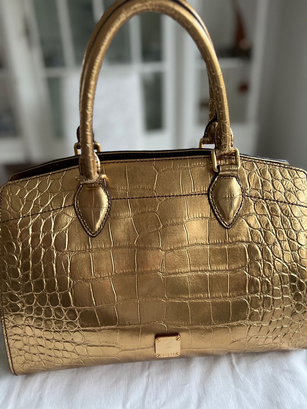 Mcm Borse da donna: MCM Handtasche, Gold, Neuwertig ein Hingucker! – Nuovo (secondo la descrizione) da Ebmatingen venduto da Mistelu 2