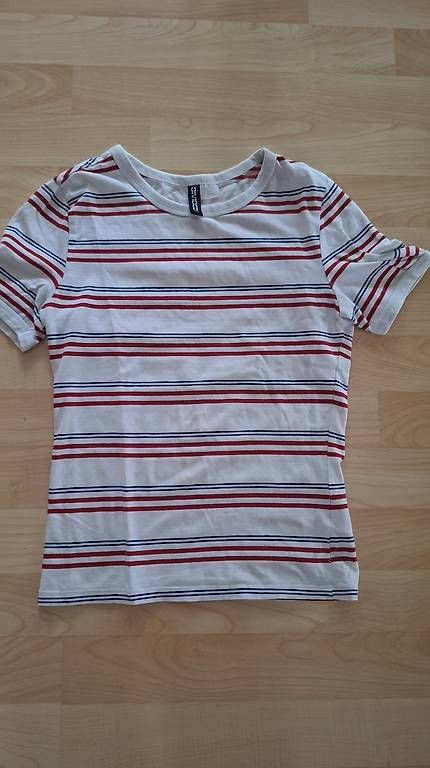 H&M T-Shirts: T-Shirt, gestreift, Gr. XS, h&m – Gebraucht aus Schattdorf von wurmbosle
