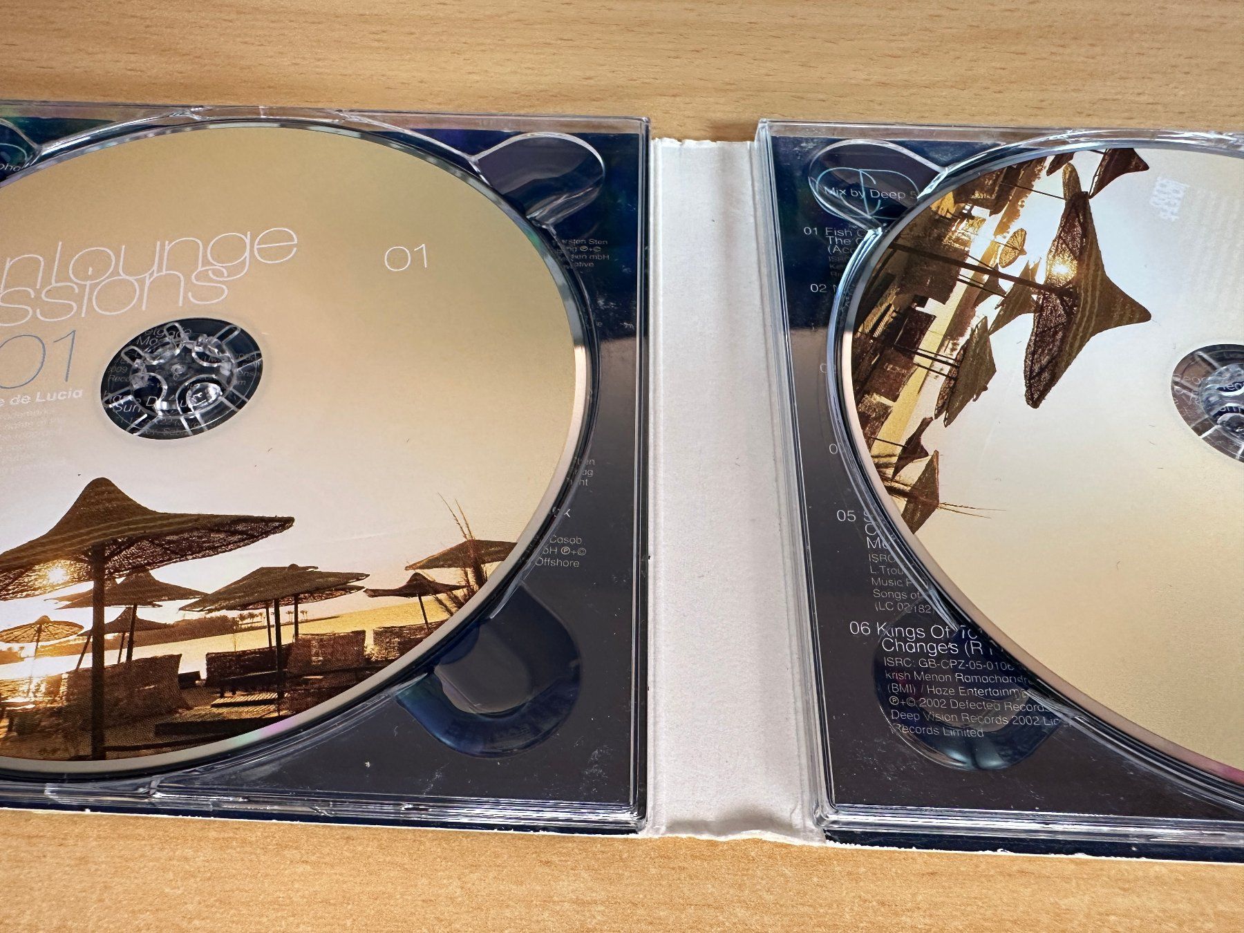 CD: Various – Sunlounge Sessions 01 - 3 CD – Usato da Rikon im Tösstal venduto da Alpenmutz 2