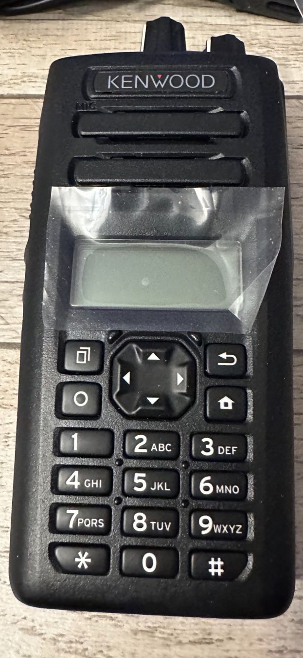Kenwood Radiocomunicazione: KENWOOD NX-3300-E, UHF DIGITAL – Usato da Emmenbrücke venduto da Marktonline