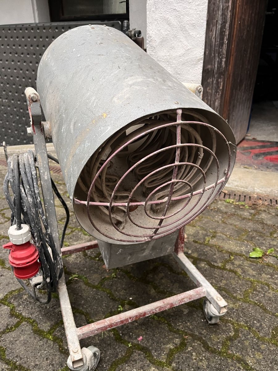 Heizgeräte:  Elektro-Heizlüfter  – Gebraucht aus Lauterbrunnen von jul_5jfm 3