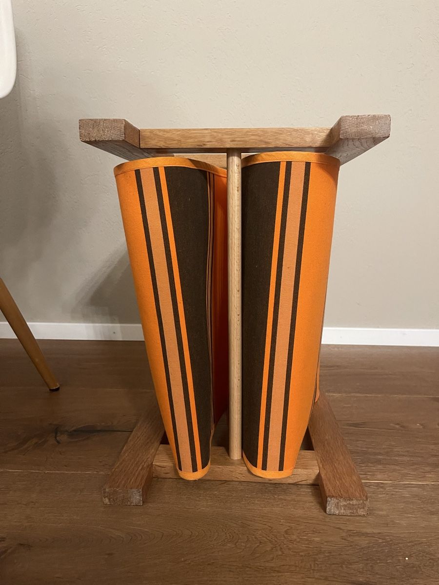 Altro per la casa: Vintage Zeitungsständer 70ties Stoff Eiche – Usato da Bonstetten venduto da usgsuechts_vintage 4