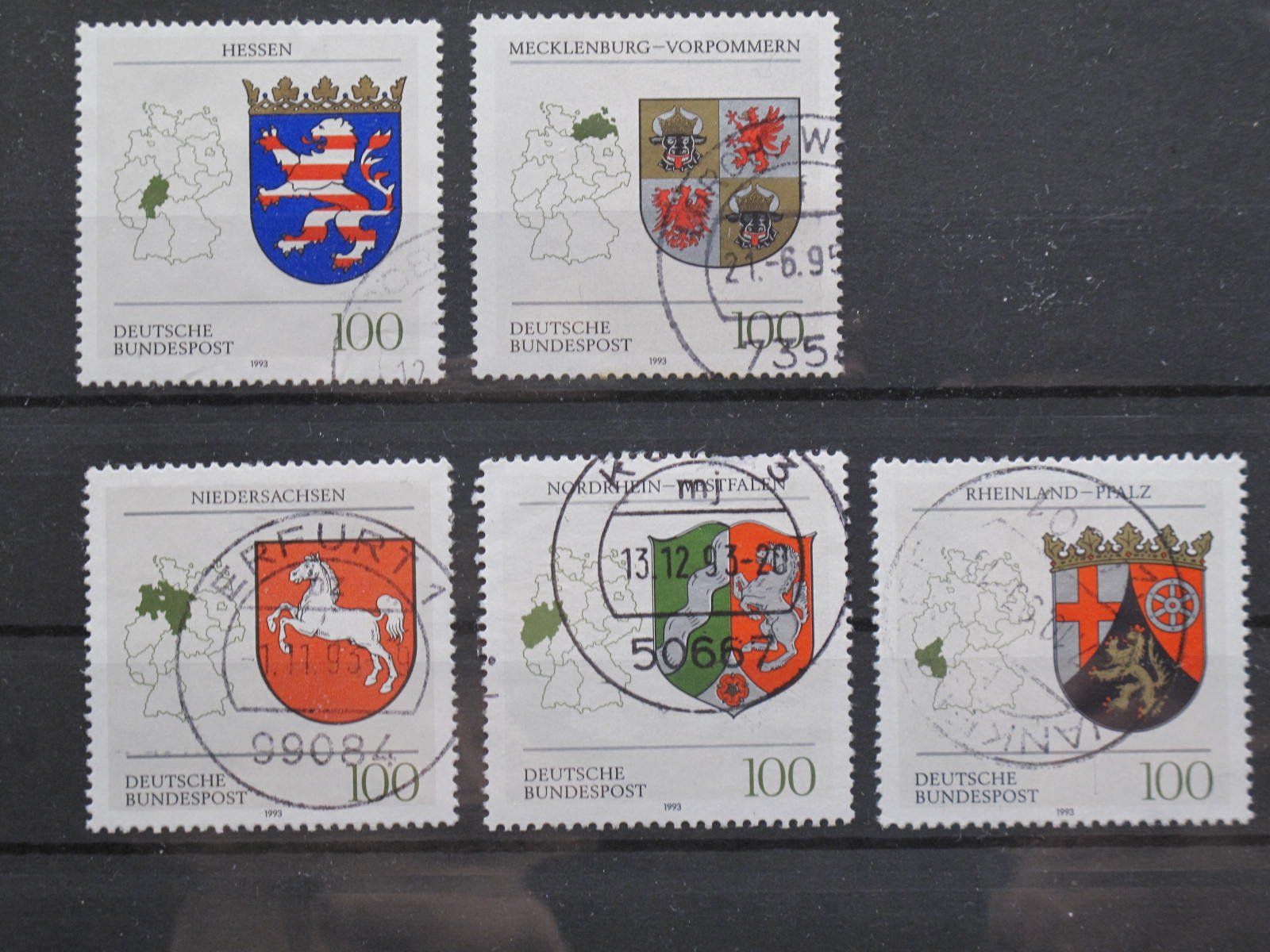 Tutti i francobolli: BRD 1993 Wappen der BRD II gest. – Usato da Wil SG venduto da fva01