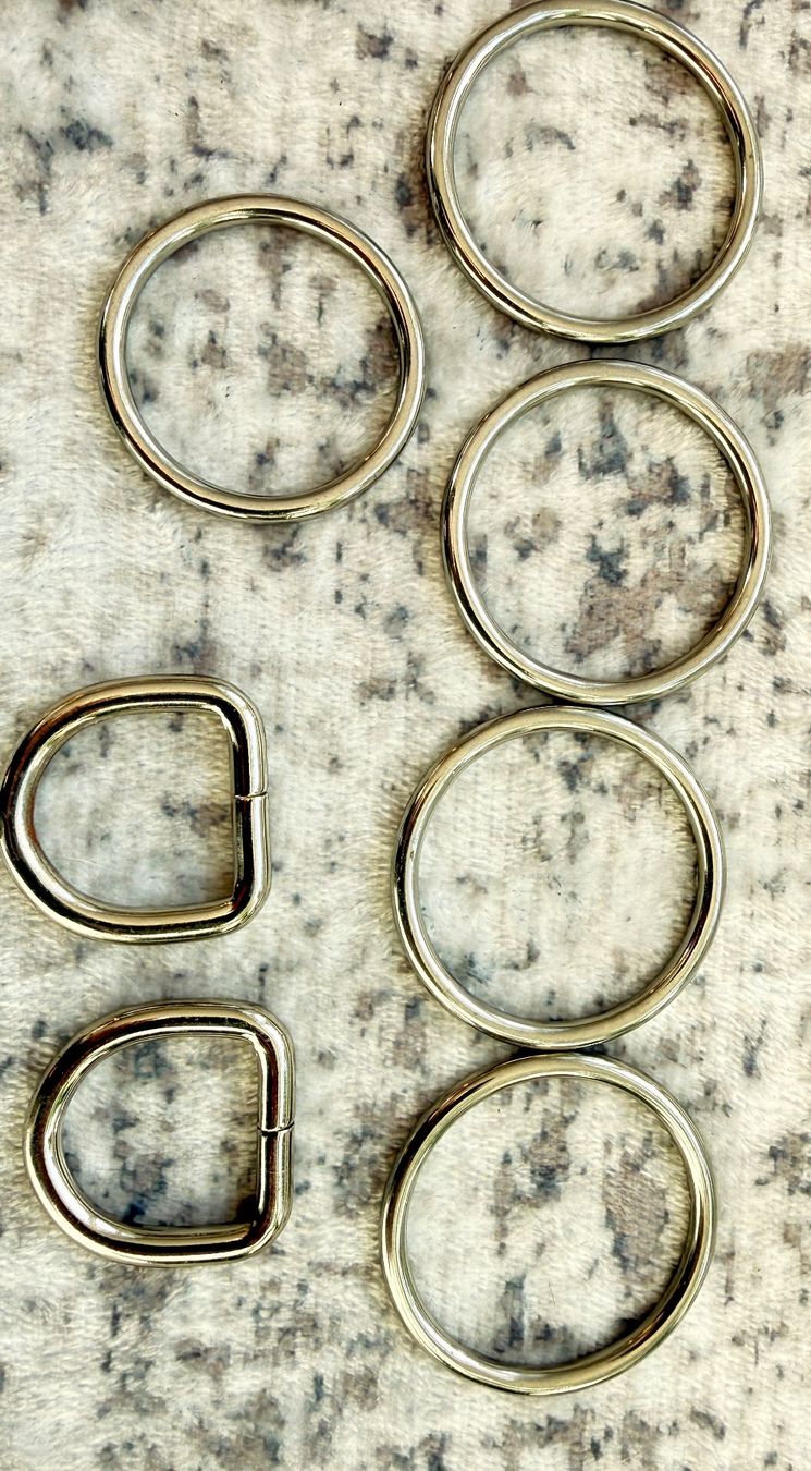 Ferramenta: Sortiment an Metallschnallen, D-Ringen, O-Ringen, Schieber – Nuovo (secondo la descrizione) da Zwingen venduto da Schpunzel 3