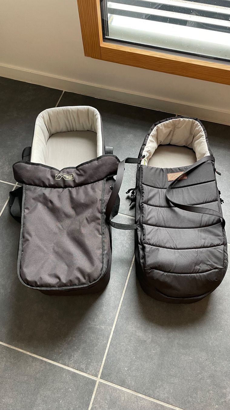 Sacchi a pelo: 2 Nacelles MountainBuggy – Usato da Gland venduto da ole_pf7g