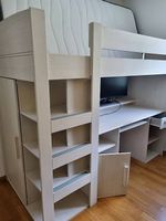 Cause déménagement. Lit-armoire-bureau. Valeur 1'318 CHF.