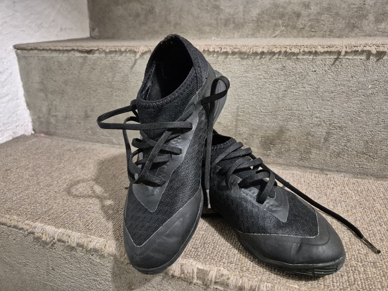 Adidas Scarpe per ragazzi: Adidas Predator Hallenschuhe – Usato da Winterthur venduto da Lumi11 2