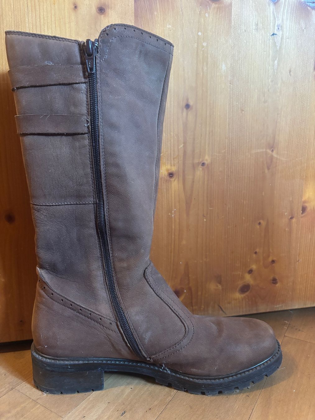 Scarpe da donna: Stiefel suede – Nuovo (secondo la descrizione) da Isenthal venduto da lab_n5qz